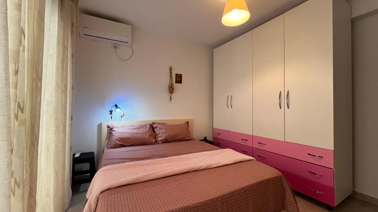 Mire Apartment Durres Bagian luar foto